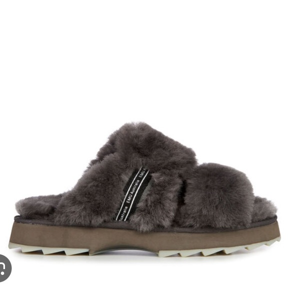 Emu Shoes - Emu Australia ‘Wobbegong’ slipper/slide size 7